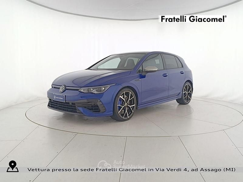 Usata VW Golf VIII R 320 CV (235 kW) 2023 Lapiz blue metallizzato Berlina