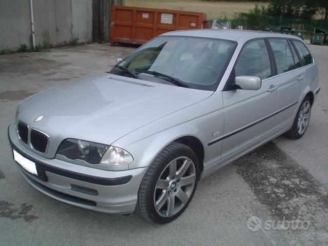 Usato 2001 BMW 330 2.9 Diesel 184 CV (3.499 €)