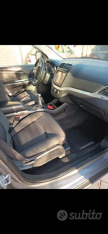 Usata Fiat Freemont 140 CV (102 kW) 2012 SUV