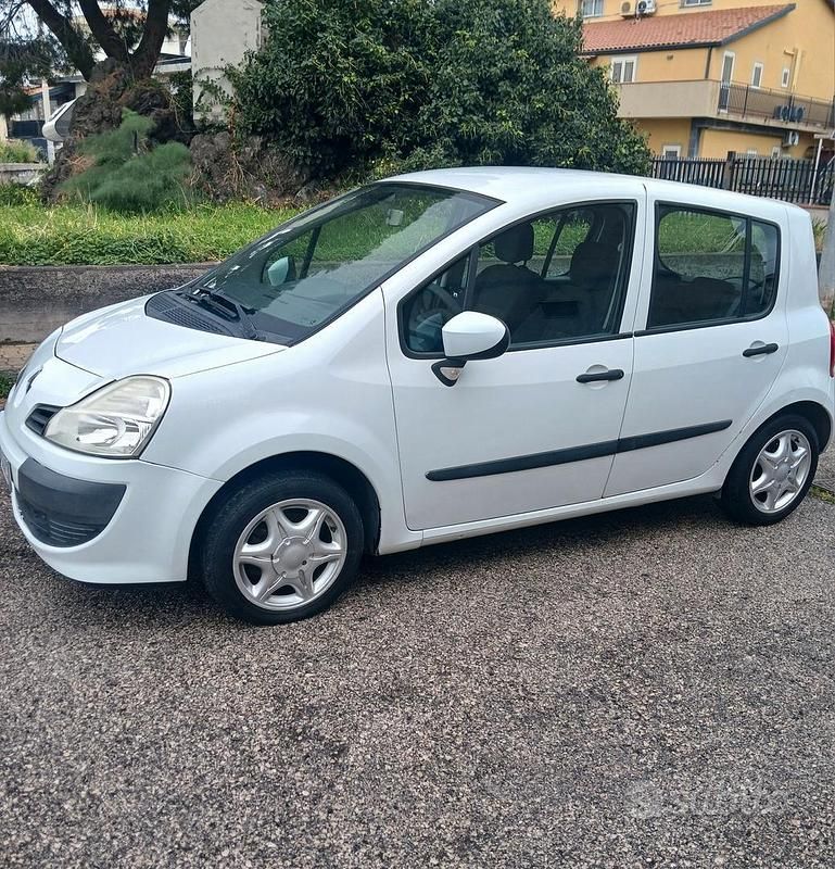 Usata Renault Modus 2010 Bianco Monovolume