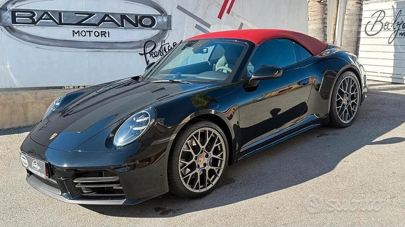 Usata Porsche 911 Carrera Cabriolet 394 CV (289 kW) 2025 Nero Cabrio