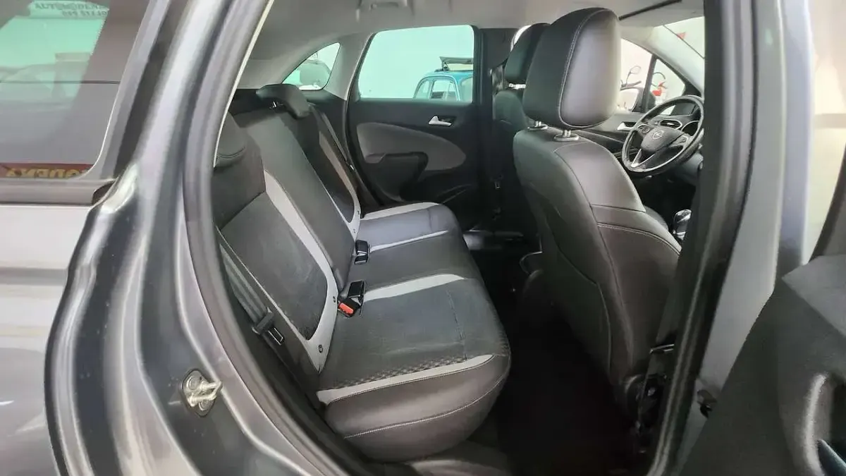 Usata Opel Crossland X 110 CV (80 kW) 2018 Grigio SUV