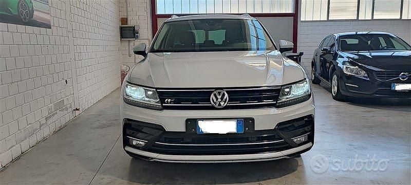 Usata VW Tiguan R-line 150 CV (110 kW) 2018 Bianco SUV