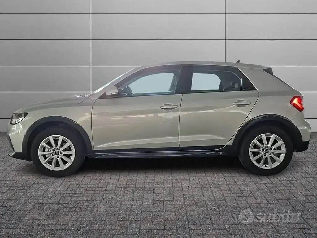 Usata Audi A1 Business 110 CV (80 kW) 2023 Bianco SUV