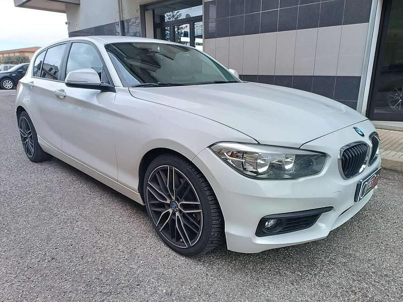 Usata BMW 118 150 CV (110 kW) 2016 Bianco Utilitaria