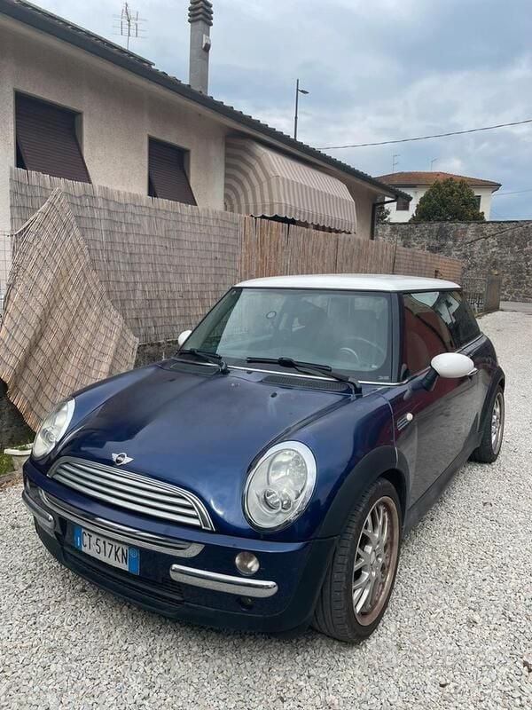 Usata Mini Cooper 2005 Blu Utilitaria