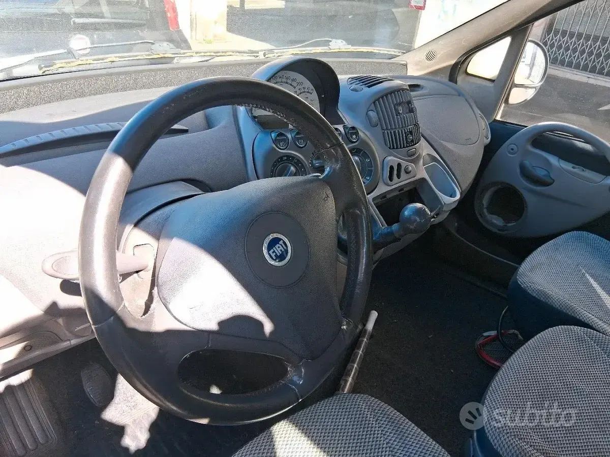 Usata Fiat Multipla 103 CV (75 kW) 2005 Monovolume