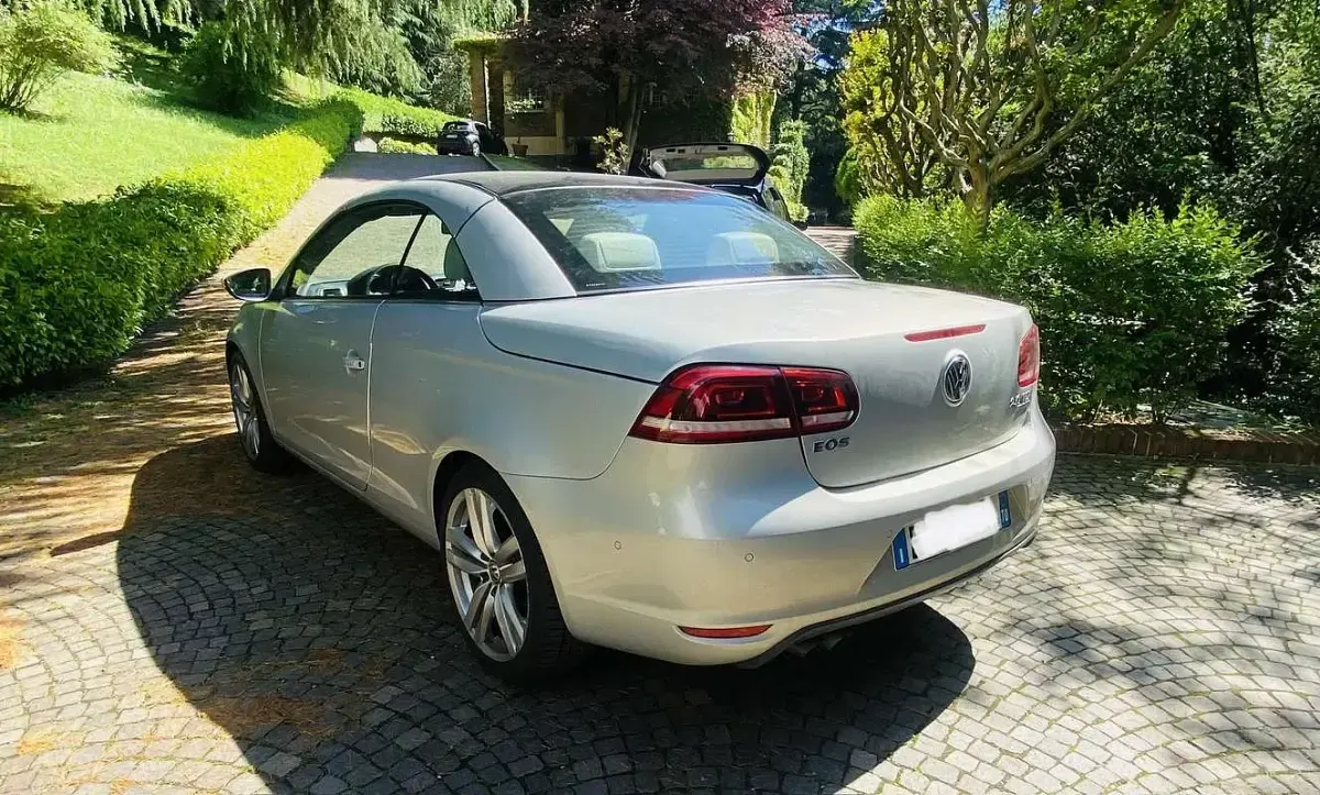 Usata VW Eos 140 CV (102 kW) 2013 Cabrio