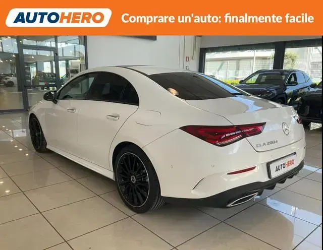 Usata Mercedes CLA200 AMG line 150 CV (110 kW) 2022 Bianco Coupé