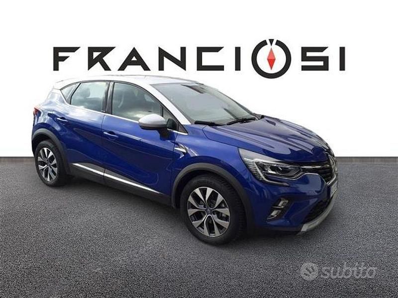 Usata Renault Captur Intens 160 CV (117 kW) 2021 Blu SUV