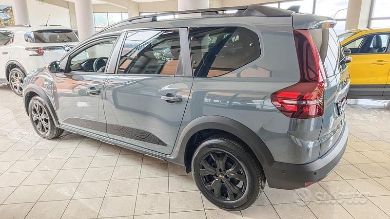 Nuova Dacia Jogger Extreme 101 CV (74 kW) 2025 Grigio Monovolume
