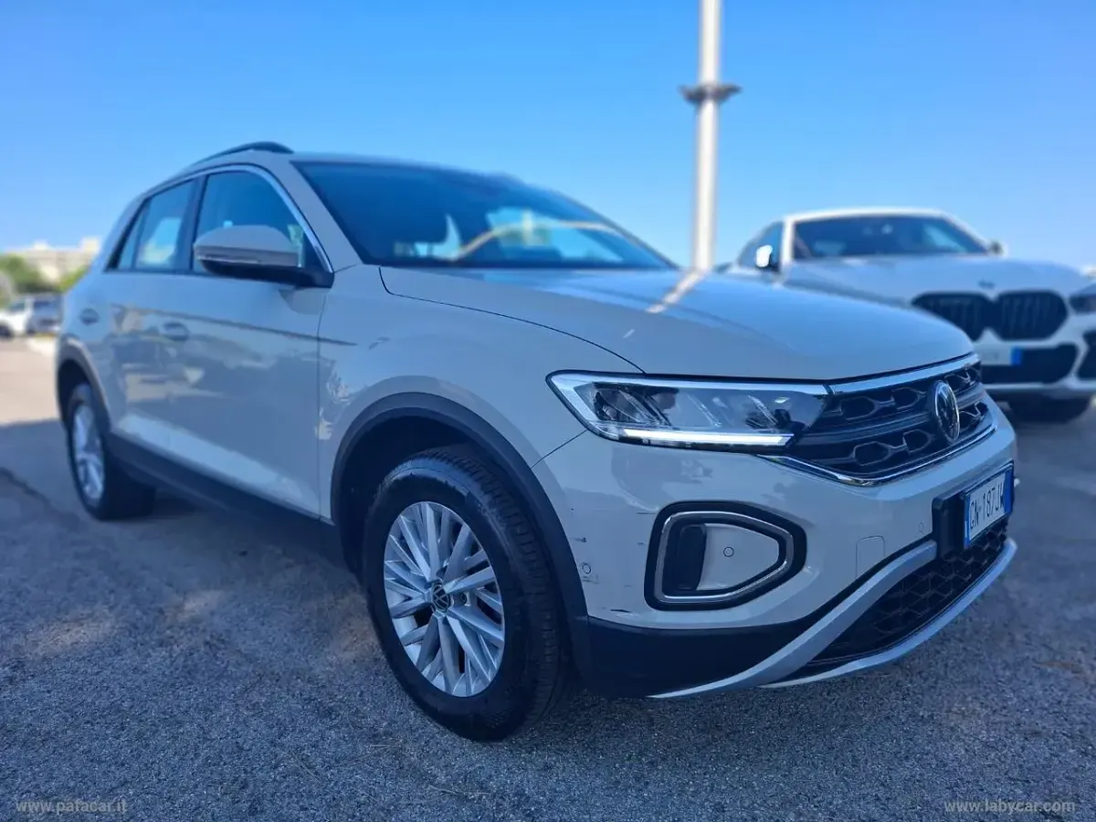 Usata VW T-Roc Life 150 CV (110 kW) 2023 Other SUV