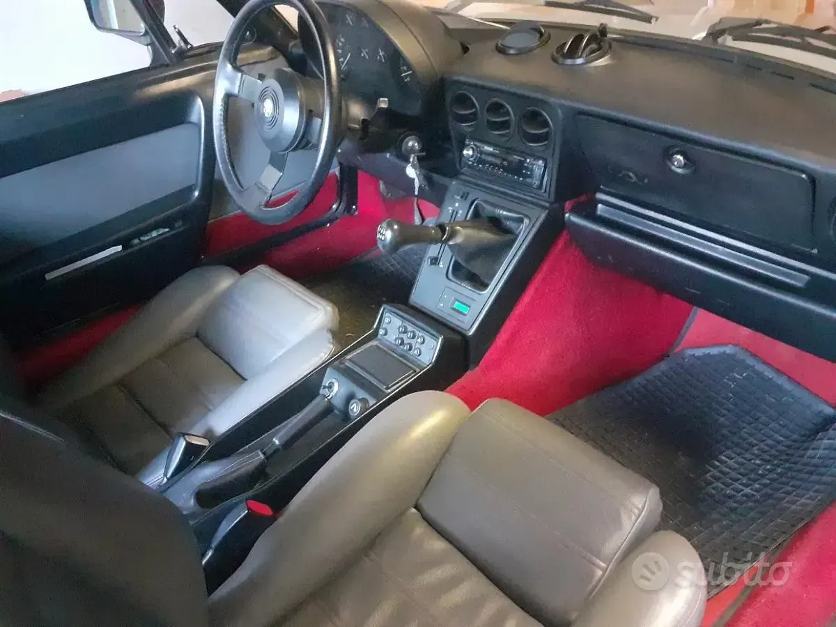 Usata Alfa Romeo Spider Quadrifoglio 125 CV (91 kW) 1986 Grigio Cabrio