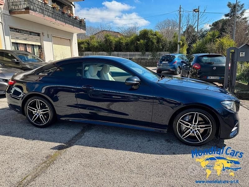 Usata Mercedes E400 Premium Plus 340 CV (250 kW) 2019 Blu Coupé