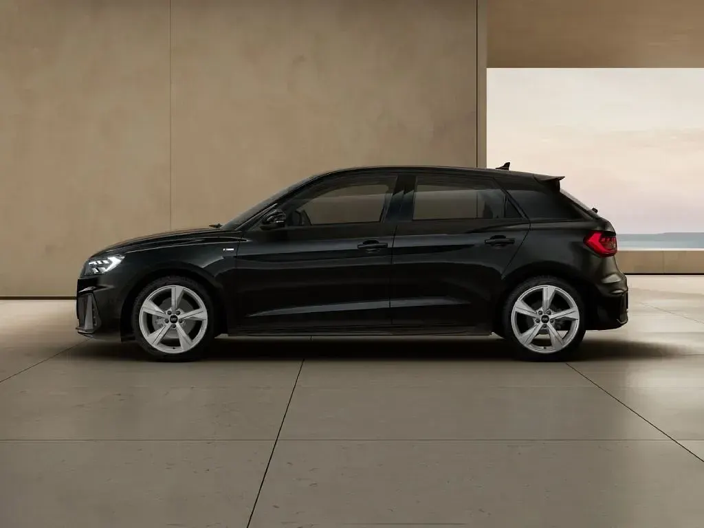 Nuova Audi A1 Sportback S-Line 116 CV (85 kW) 2026 Nero mito metallizzato Utilitaria