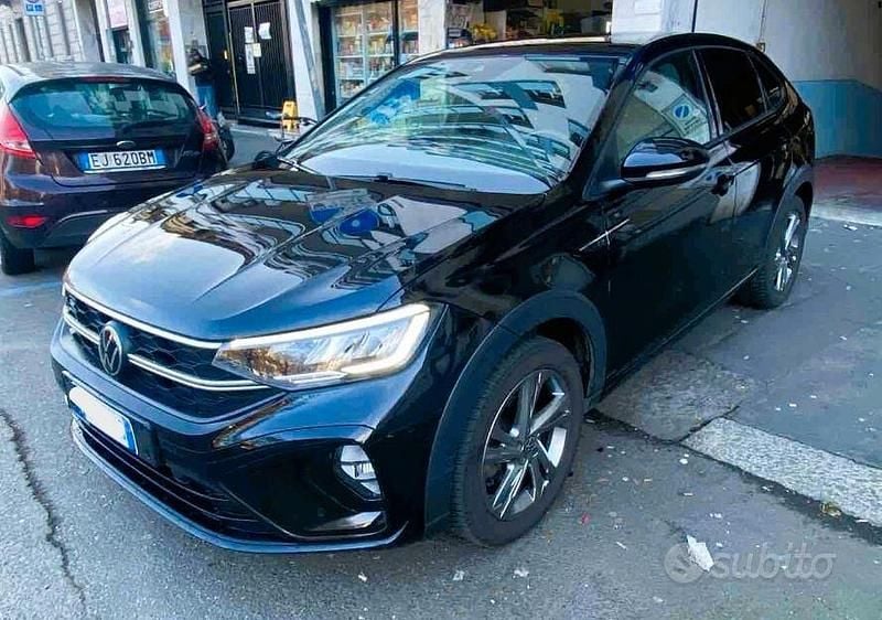 Nero Usata 2022 VW Taigo R-line SUV | 16.500 € (Buon prezzo) - Immagine 1/4