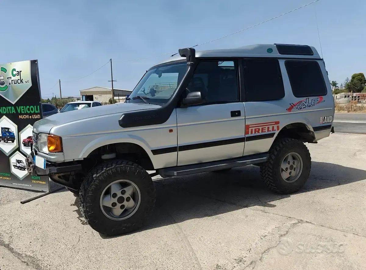 Usata Land Rover Discovery 113 CV (83 kW) 1998 Grigio SUV