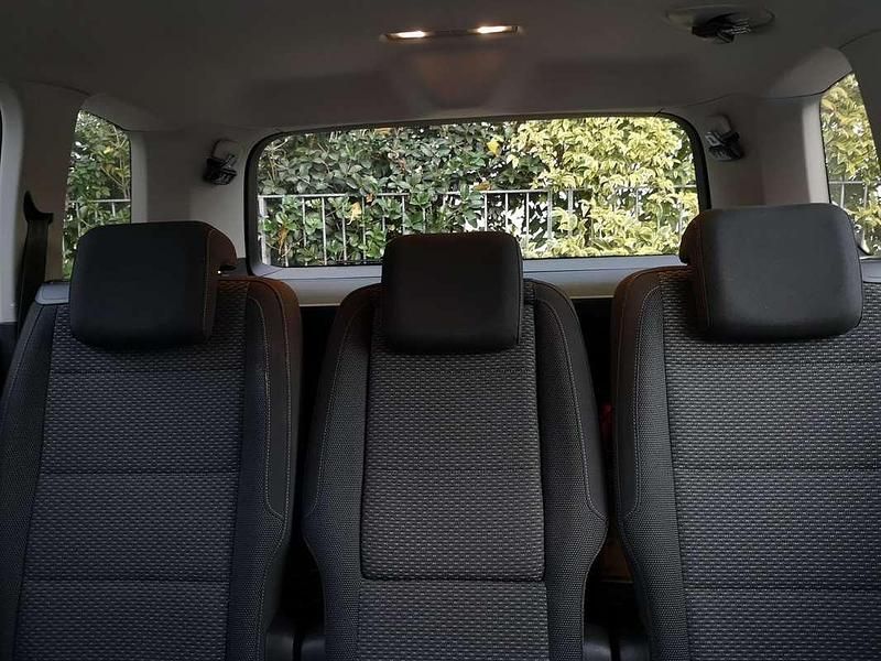 Usata VW Touran Business 150 CV (110 kW) 2017 Nero Monovolume