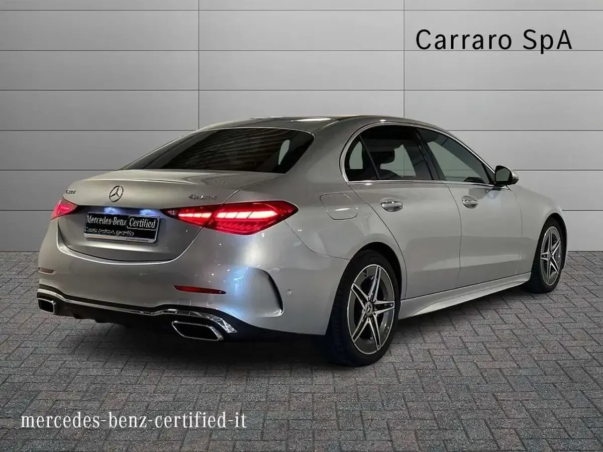 Usata Mercedes C300 Premium Plus 265 CV (194 kW) 2023 Argento metallizzato Berlina