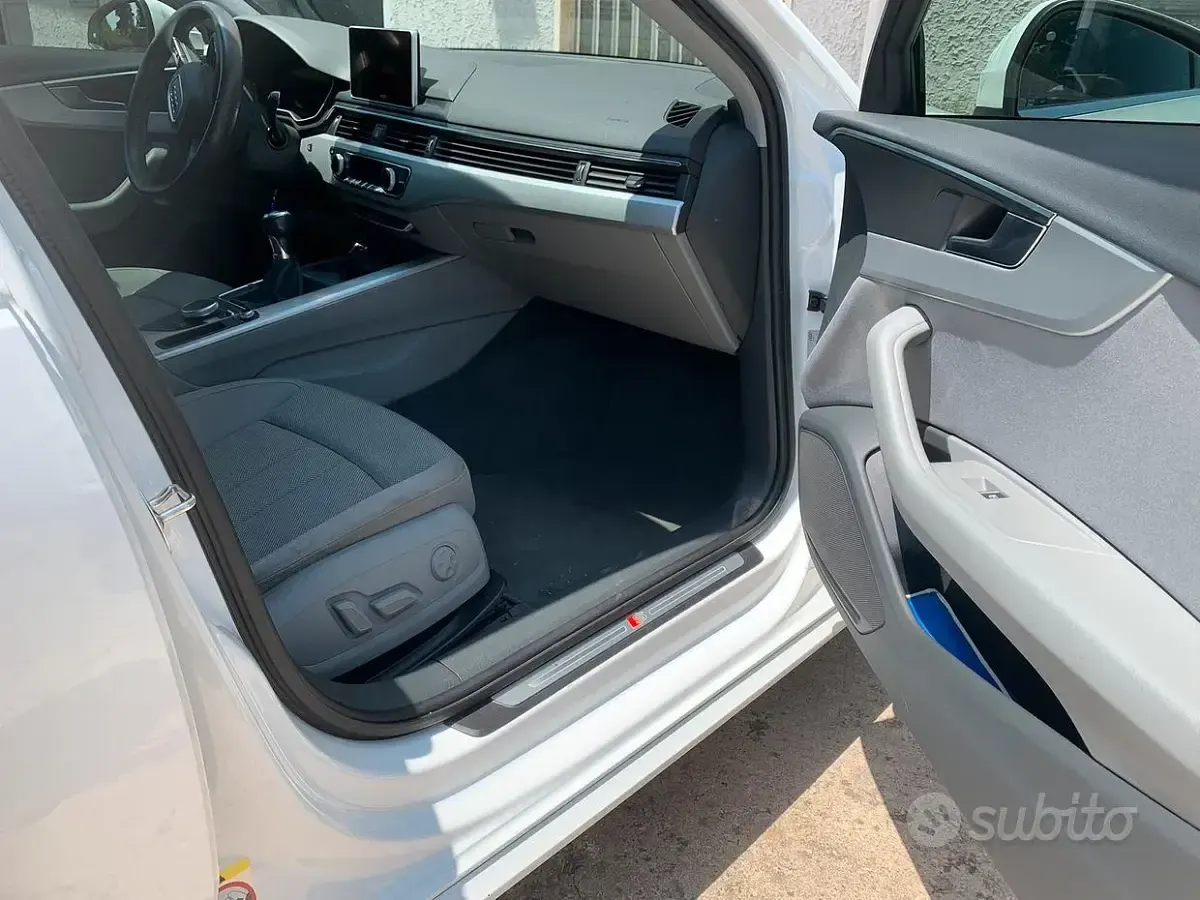 Usata Audi A4 S-Line 150 CV (110 kW) 2017 Station wagon