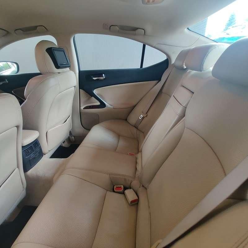 Usata Lexus IS220d Luxury Line 177 CV (130 kW) 2007 Berlina