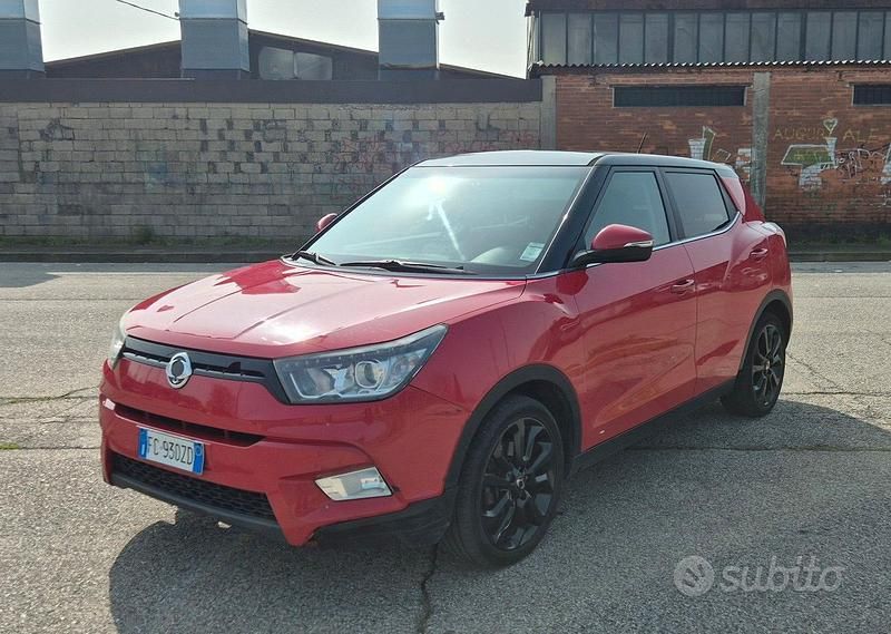 Usata Ssangyong (KGM) Tivoli 115 CV (84 kW) 2016 SUV