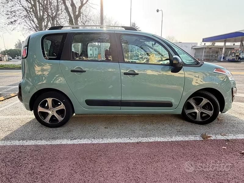 Usata Citroën C3 Picasso Feel 99 CV (72 kW) 2016 Blu Monovolume