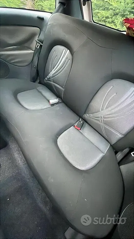 Usata Lancia Ypsilon 60 CV (44 kW) 2006 Utilitaria