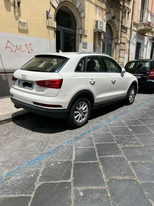 Usata Audi Q3 Business 120 CV (88 kW) 2016 SUV