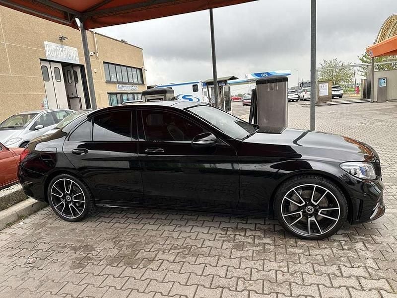 Usata Mercedes C300 Premium 245 CV (180 kW) 2021 Berlina