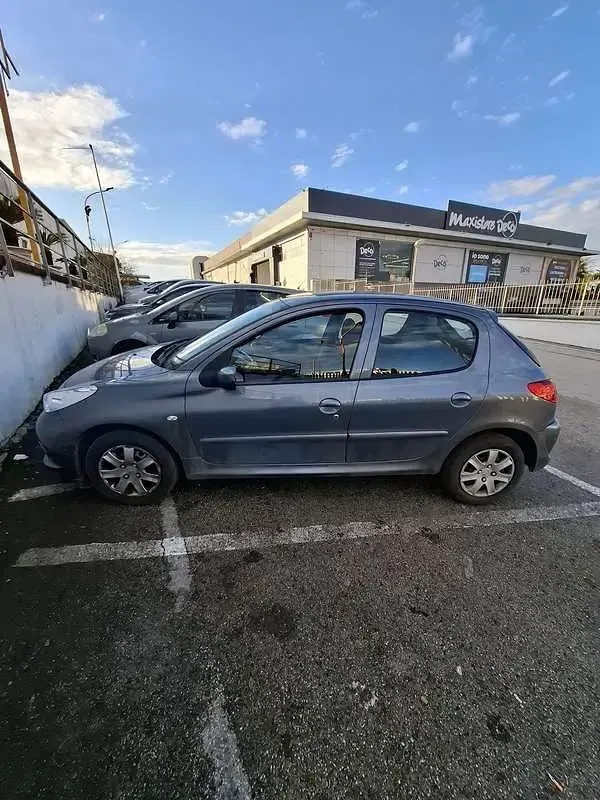 Usata Peugeot 206 60 CV (44 kW) 2009 Grigio Berlina