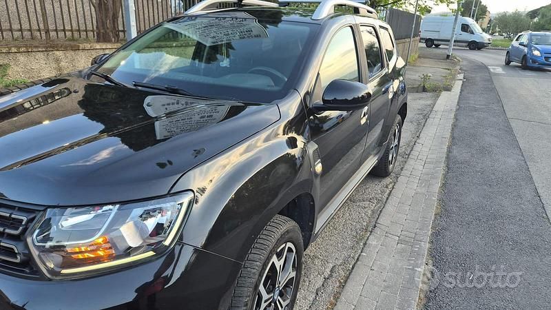 Usata Dacia Duster 115 CV (84 kW) 2020 Nero SUV