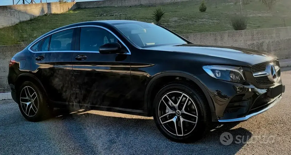 Gebraucht Mercedes GLC220 Premium 170 PS (125 kW) 2017 Schwarz Coupé