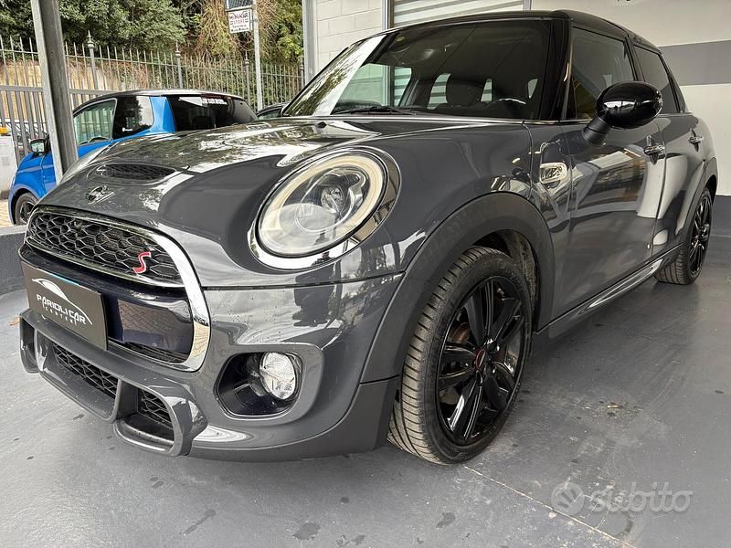 Usata Mini Cooper SD Hype 170 CV (125 kW) 2017 Grigio Utilitaria
