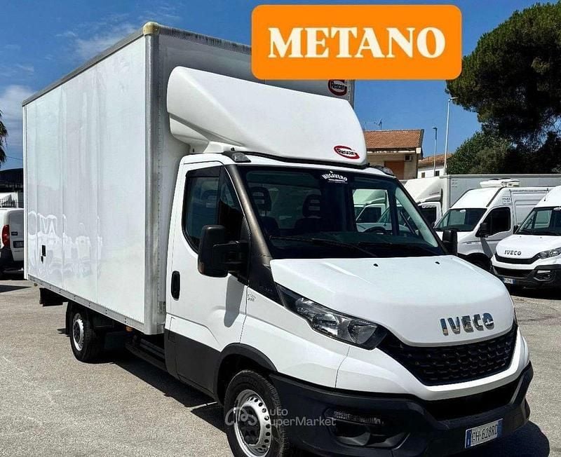 Usata Iveco Daily 136 CV (100 kW) 2022 Bianco