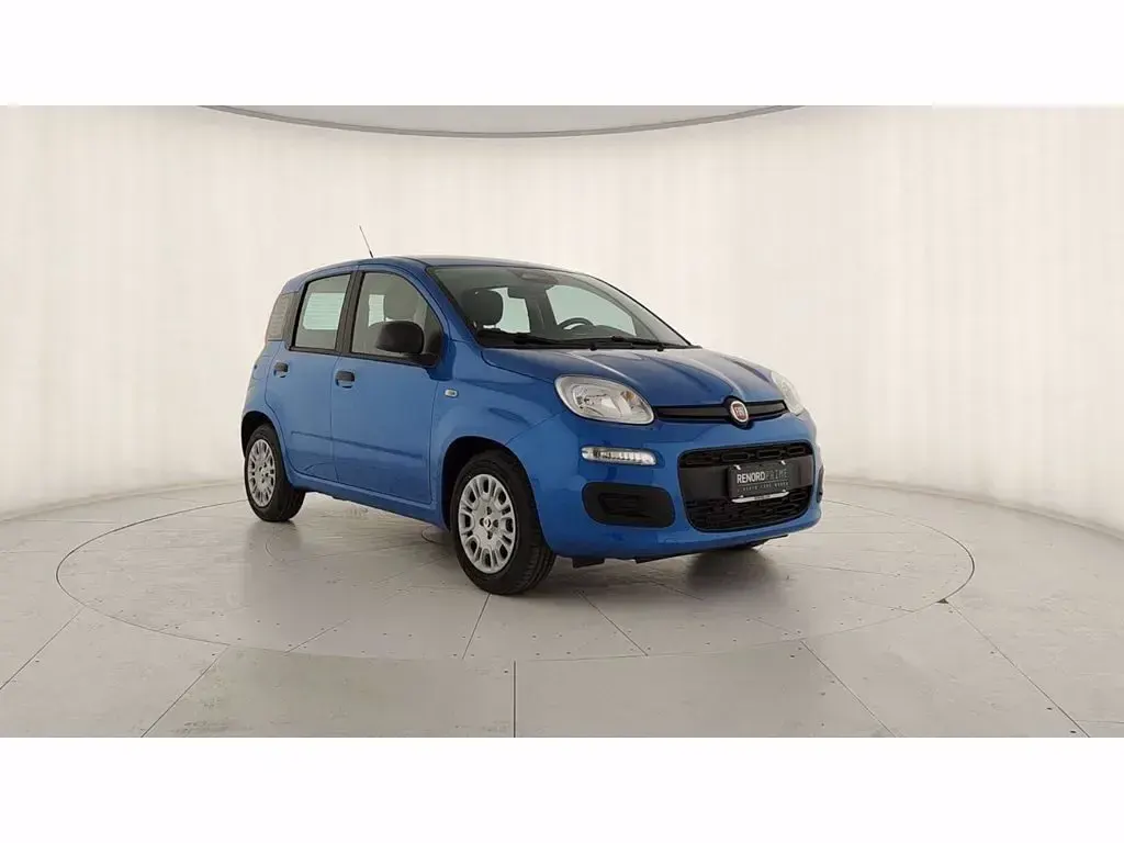 Nuova Fiat Panda Pop 69 CV (50 kW) 2025 Blu scuro Utilitaria