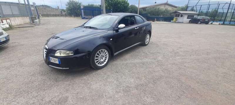 Nero Usata 2008 Alfa Romeo GT Coupé | 1950 € (Super prezzo) - Immagine 1/4