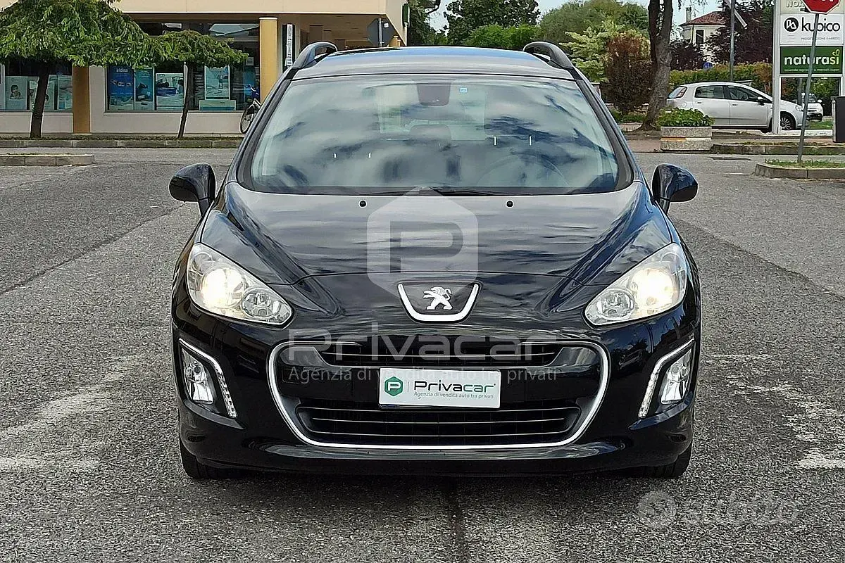 Usata Peugeot 308 Active 112 CV (82 kW) 2013 Nero Station wagon