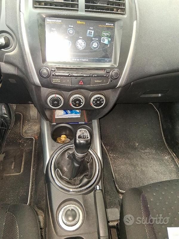 Usata Mitsubishi ASX 150 CV (110 kW) 2011 Bianco SUV