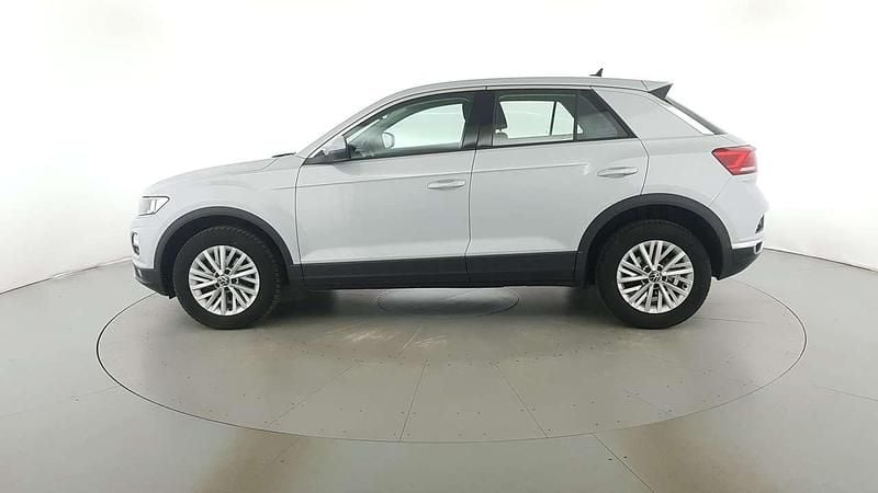 Usata VW T-Roc Business 150 CV (110 kW) 2021 White silver metallizzato SUV