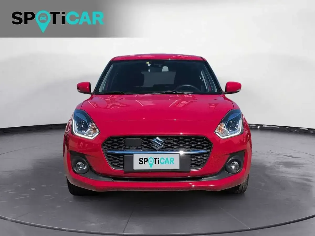 Usata Suzuki Swift 83 CV (61 kW) 2022 Rosso Utilitaria
