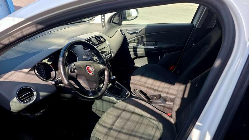 Usata Fiat Bravo Pop 105 CV (77 kW) 2014 Bianco Utilitaria