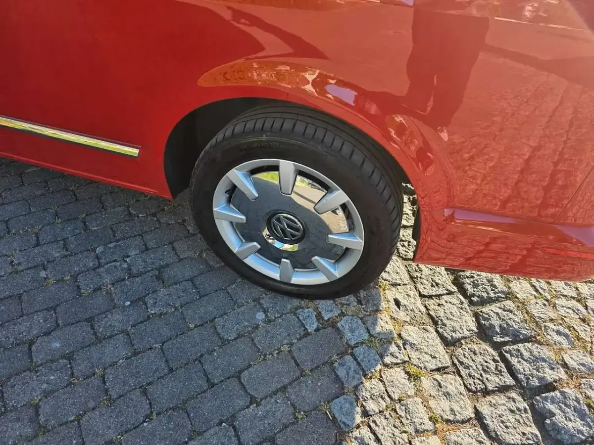 Begagnad VW T6 150 HK (110 kW) 2018 Röd Van