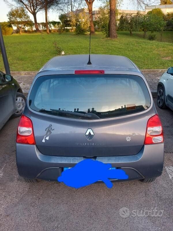 Usata Renault Twingo 75 CV (55 kW) 2010 Grigio Utilitaria