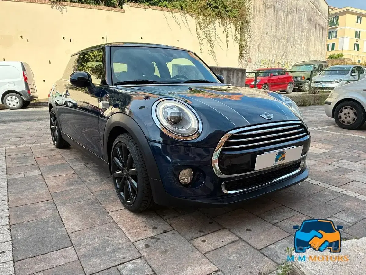 Usata Mini John Cooper Works Hype 136 CV (100 kW) 2017 Bluazzurro Utilitaria