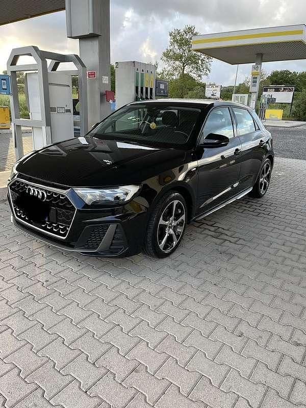Usata Audi A1 Sportback S-Line 150 CV (110 kW) 2019 Utilitaria