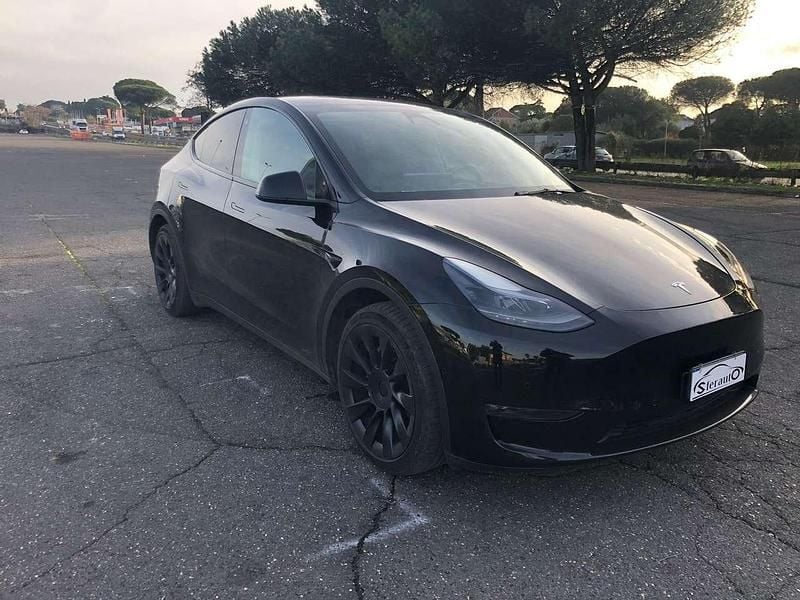 Usata Tesla Model Y 152 kW (208 CV) 2022 Nero SUV