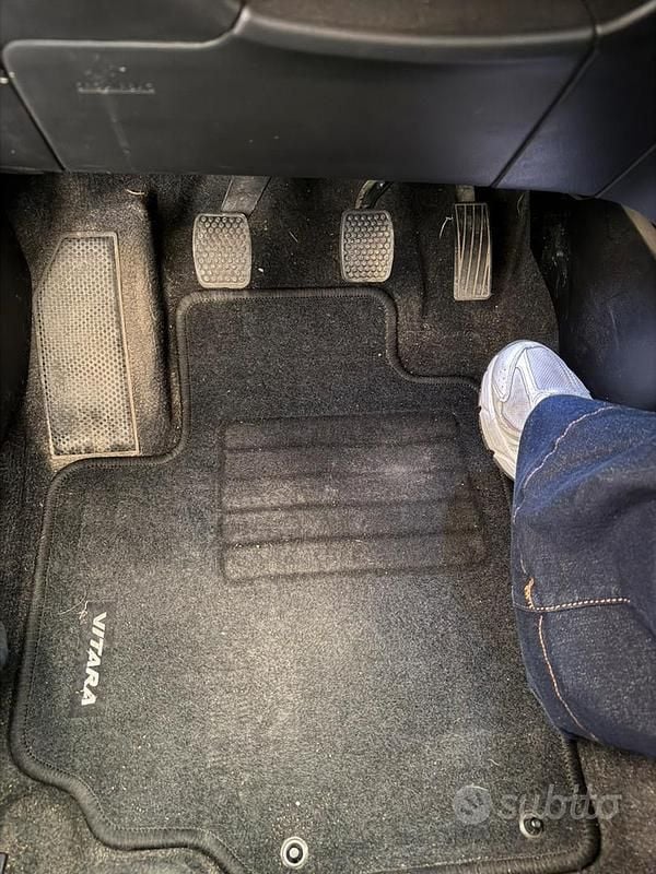 Usata Suzuki Vitara 120 CV (88 kW) 2015 Bianco SUV