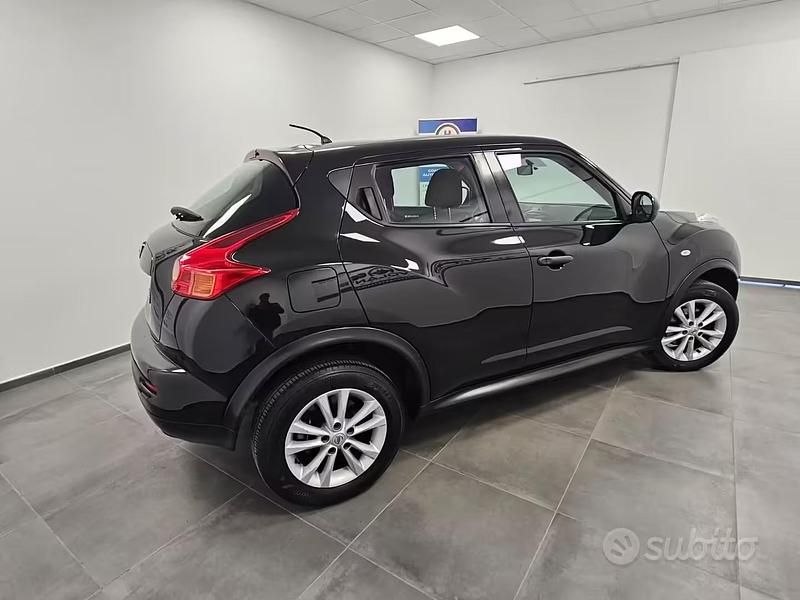 Usata Nissan Juke Acenta 117 CV (86 kW) 2013 Nero SUV