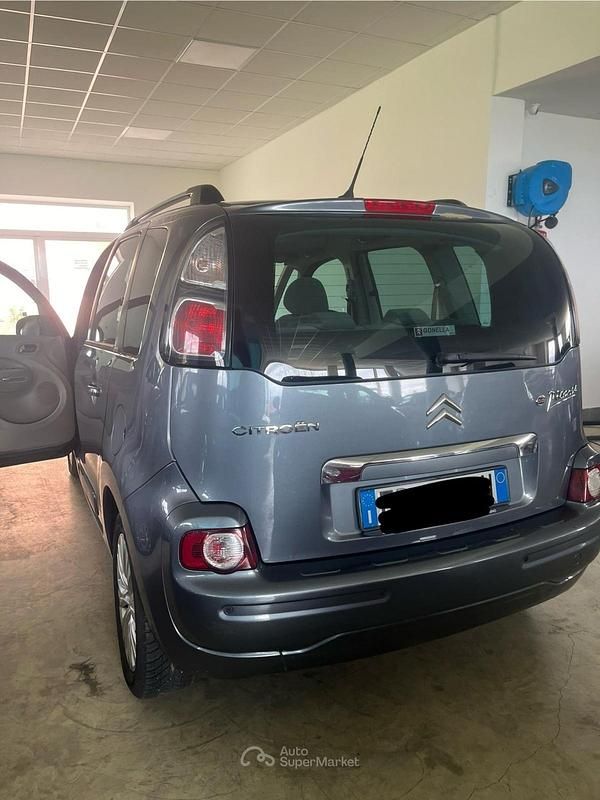 Usata Citroën C3 Picasso 120 CV (88 kW) 2010 Gray Monovolume